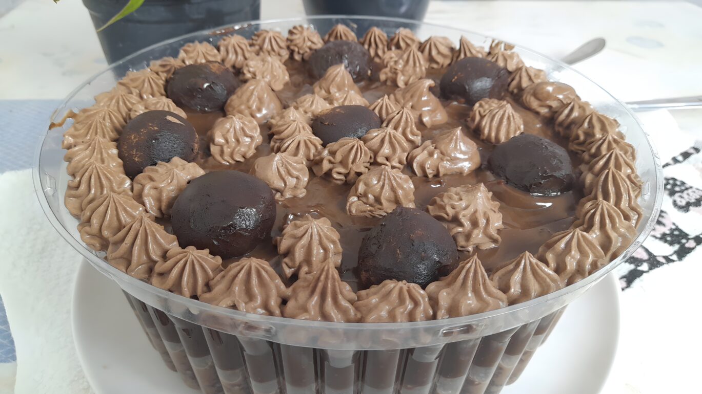 Receita de Bolo Alagado 3 Leites de Chocolate: A Receita Viral Que Vai Conquistar Qualquer Um